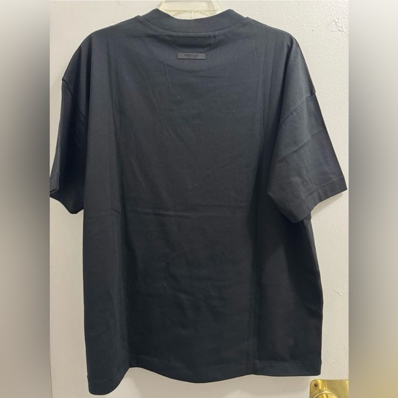 NBA Essentials T-Shirt Black New - Picture 2 of 4